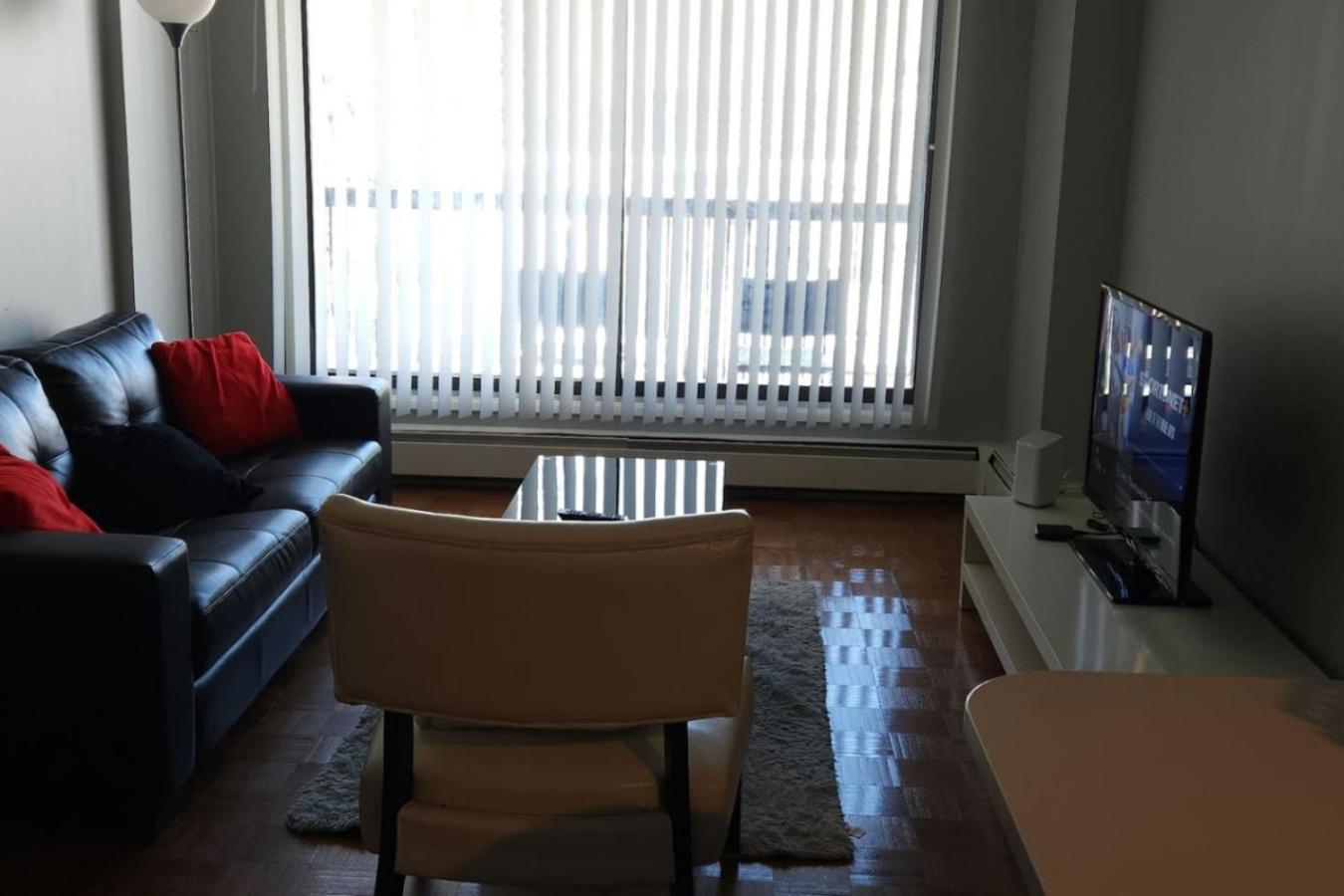 Apartment Stylish 2-bed, 1-bath In Downtown *