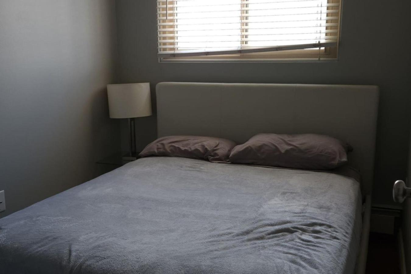 Apartment Stylish 2-bed, 1-bath In Downtown *